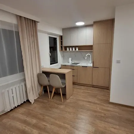 Mieszkanie Armii Krajowej Kawalerka Basen Centrum *
